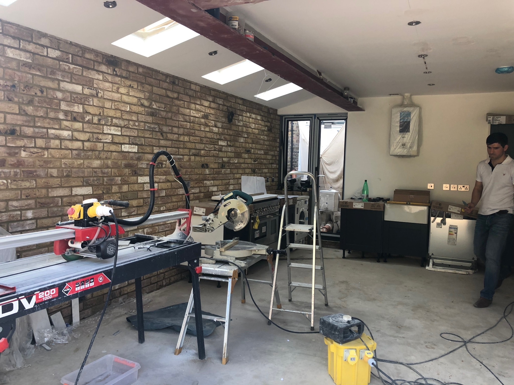 Notting Hill, the works, frame 15