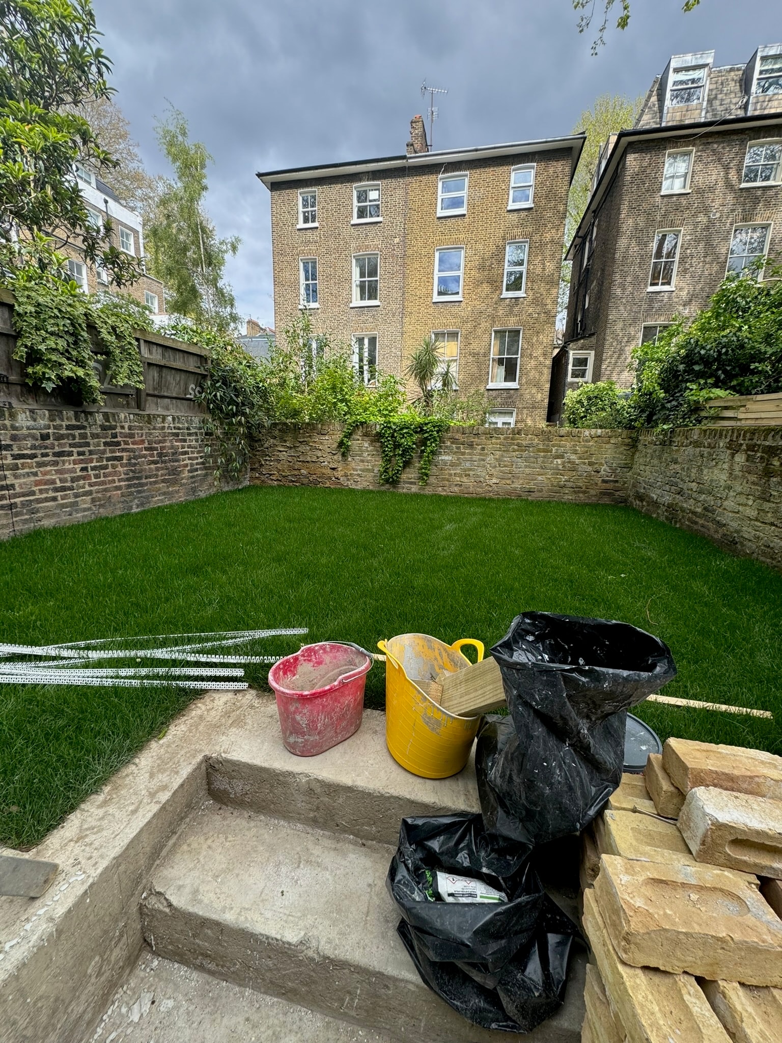 Queens Park, the works, frame 11