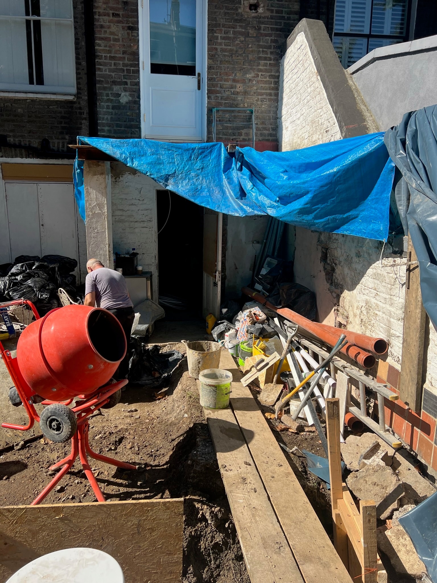 Queens Park, the works, frame 15